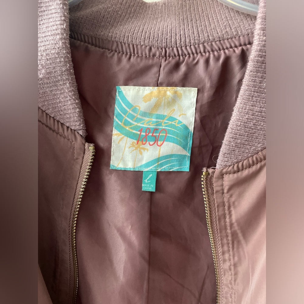 ‼️Coming Soon‼️ Mauve Jacket - Picture 4 of 8